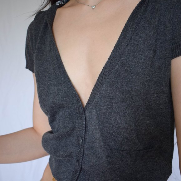 Cropped Blouse - Picture 3 of 4